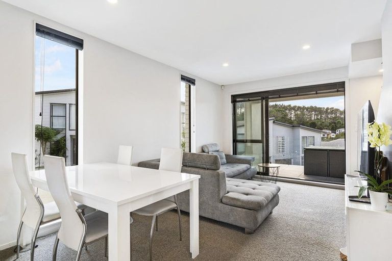 Photo of property in 46 Akeake Lane, Albany Heights, Auckland, 0632