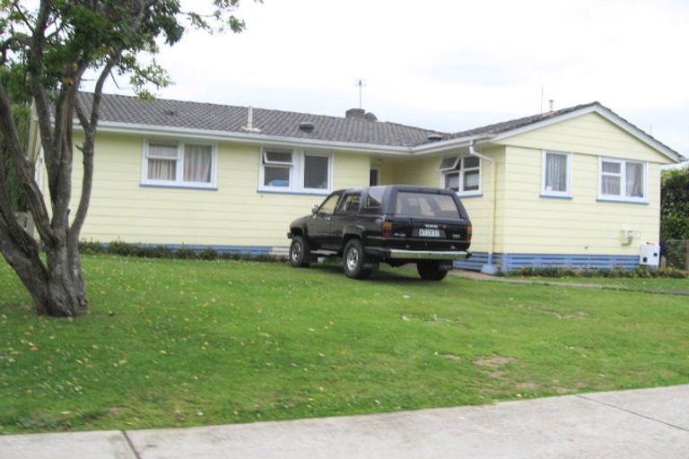 Photo of property in 55 Valiant Street, Mangere, Auckland, 2022