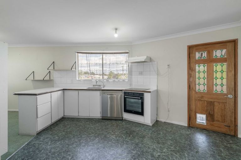 Photo of property in 11 Hamilton Street, East Gore, Gore, 9710