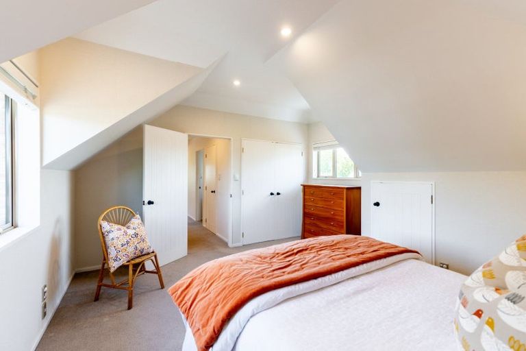 Photo of property in 16a Hadlow Place, Burnside, Christchurch, 8041