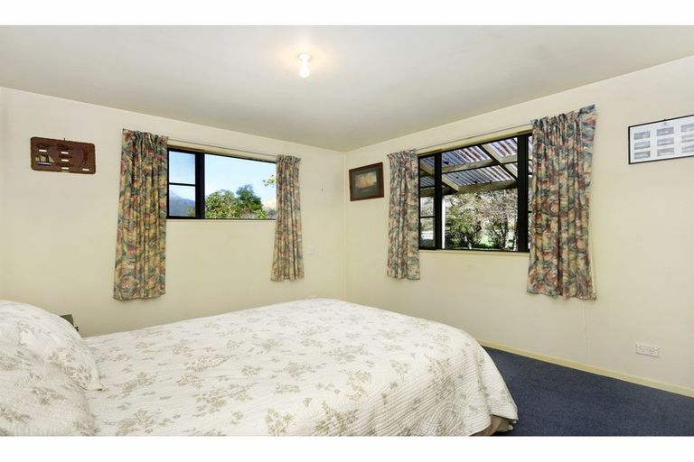 Photo of property in 137 Wakamarina Road, Canvastown, Havelock, 7178