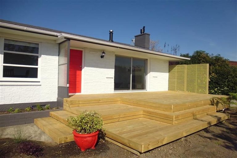 Photo of property in 17 Rakau Street, Havelock North, 4130