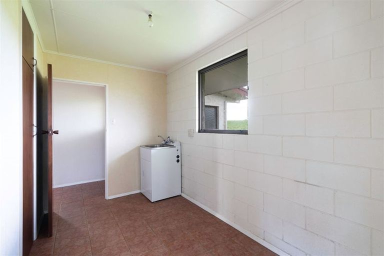 Photo of property in 246 Kawiu Road, Levin, 5510