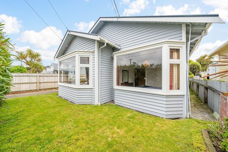 Photo of property in 24 Jessie Street, Petone, Lower Hutt, 5012