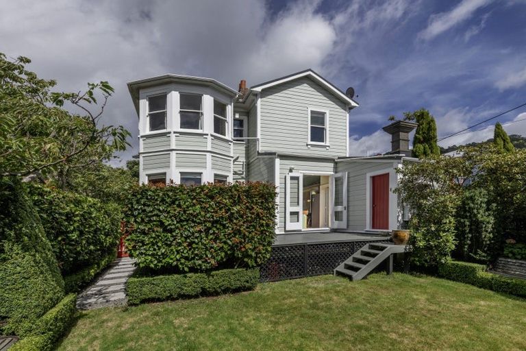 Photo of property in 54 Hobson Street, Thorndon, Wellington, 6011