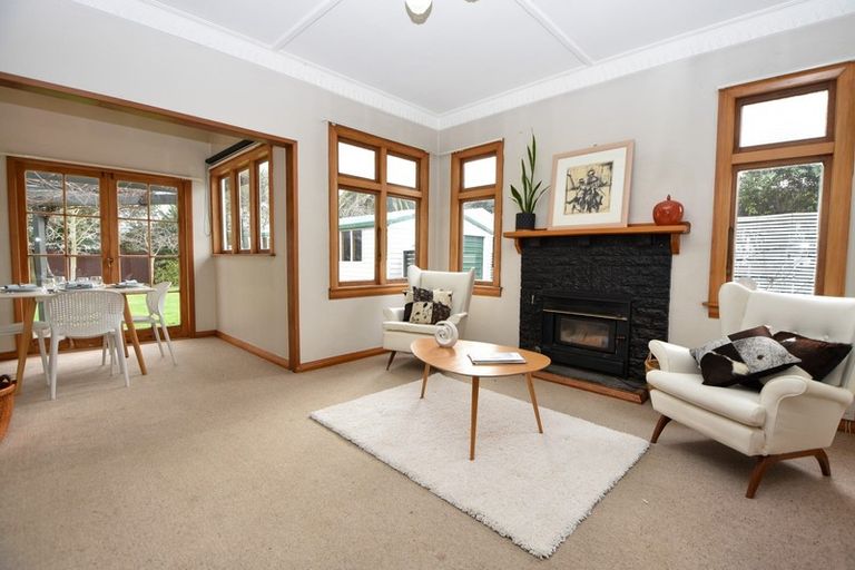 Photo of property in 24 Garrison Street, Carterton, 5713
