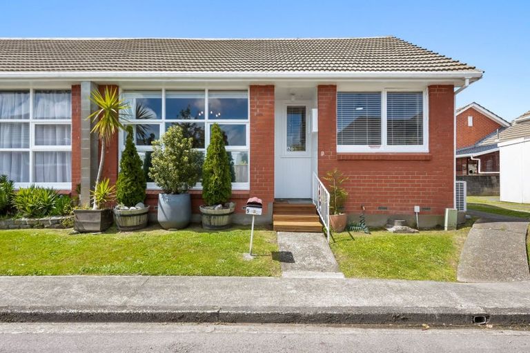 Photo of property in 14a/103 Epuni Street, Epuni, Lower Hutt, 5011