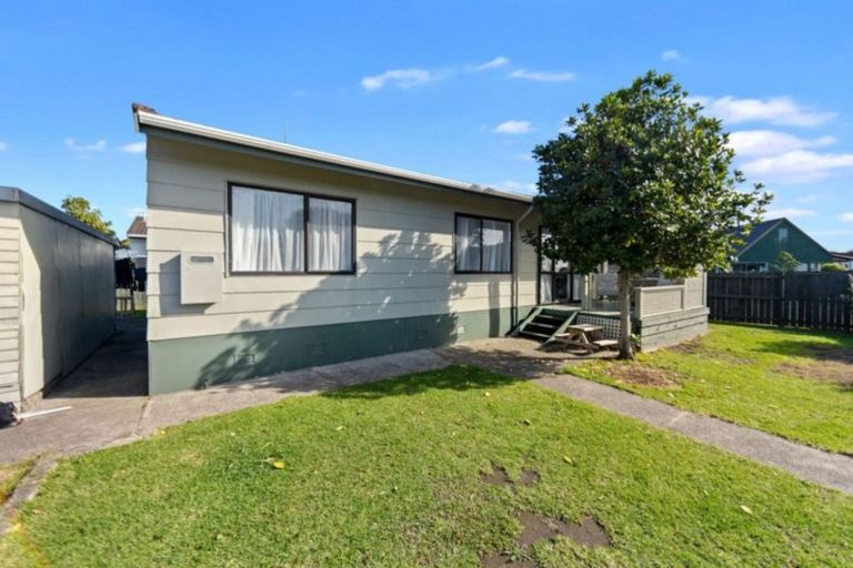 Photo of property in 20 Topaz Drive, Papamoa Beach, Papamoa, 3118