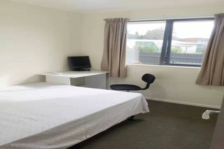 Photo of property in 207b Cambridge Road, Hillcrest, Hamilton, 3216