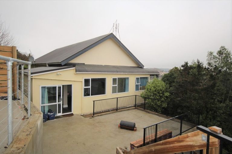 Photo of property in Includes 135, 137 Harbour Tce, 139 Harbour Terrace, North Dunedin, Dunedin, 9016