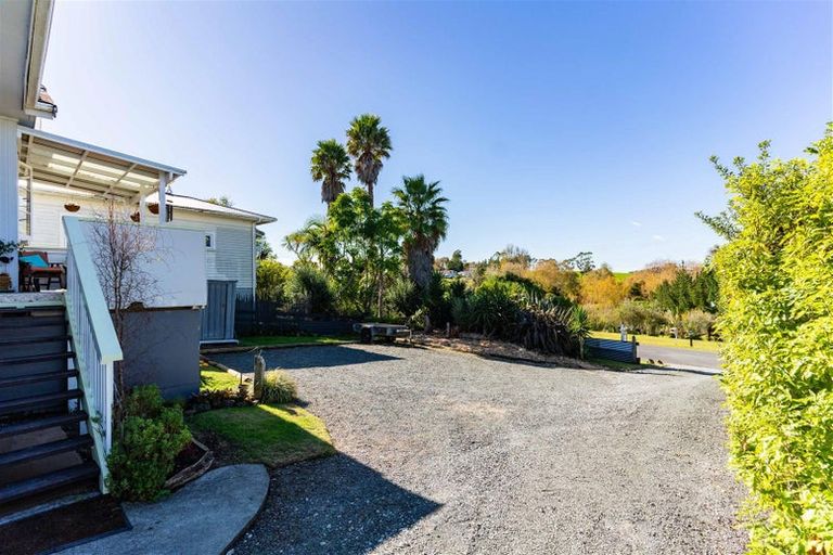 Photo of property in 9 Marshall Road, Kaiwaka, 0573