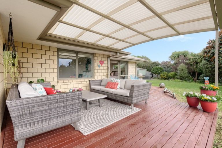 Photo of property in 43 Woodleigh Place, Ohauiti, Tauranga, 3112