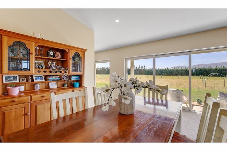 Photo of property in 382 Harmans Gorge Road, View Hill, Oxford, 7495