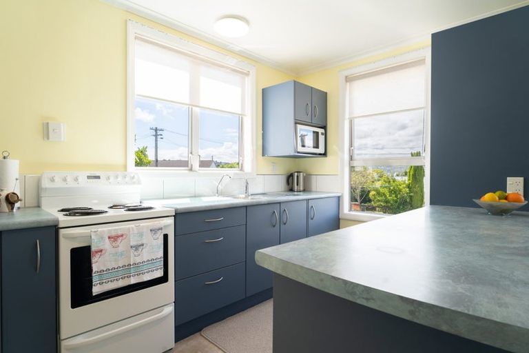 Photo of property in 9 Arero Place, Titahi Bay, Porirua, 5022