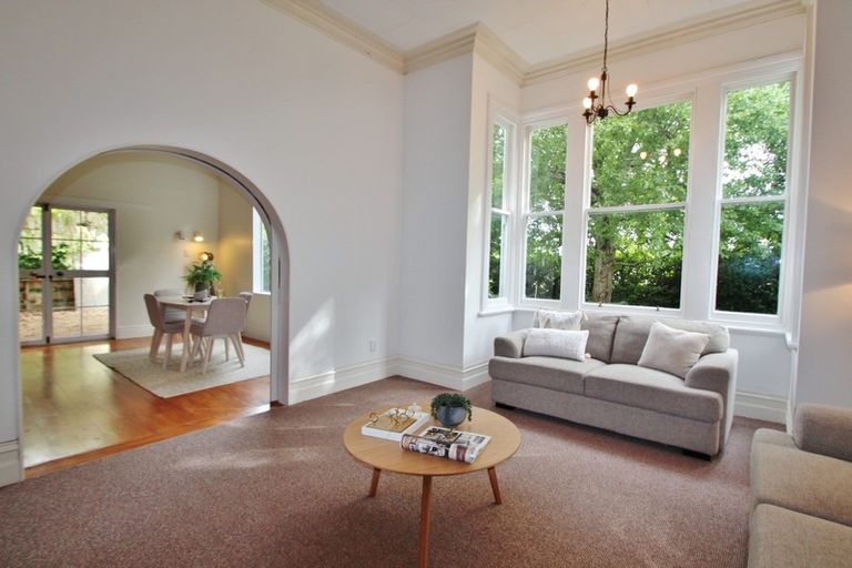 Photo of property in 25 Railway Esplanade, East Gore, Gore, 9710