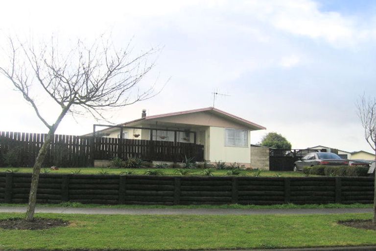 Photo of property in 26 Kingsley Drive, Flaxmere, Hastings, 4120