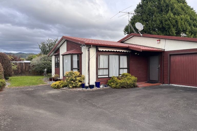 Photo of property in 390a Fergusson Drive, Heretaunga, Upper Hutt, 5018