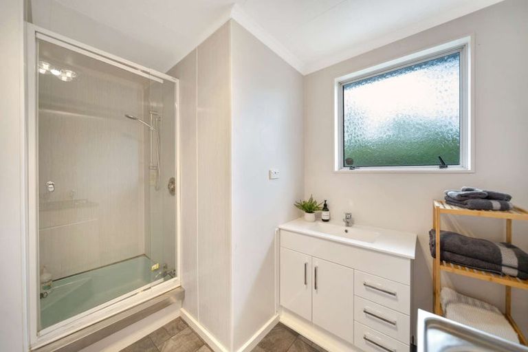 Photo of property in 33 Henry Street, Te Anau, 9600