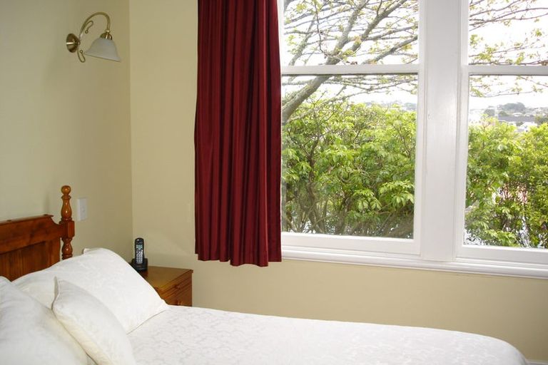 Photo of property in 17 Ironside Road, Johnsonville, Wellington, 6037