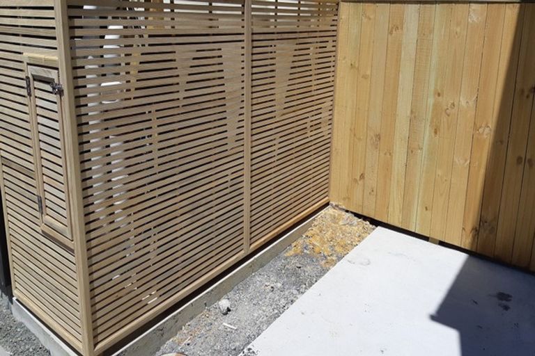 Photo of property in 18 Timu Road, Long Bay, Auckland, 0630