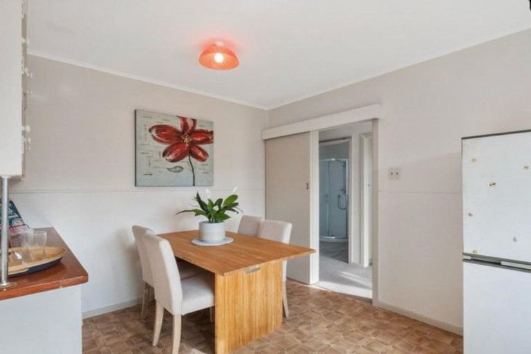 Photo of property in 53 Morris Road, Hillcrest, Hamilton, 3216