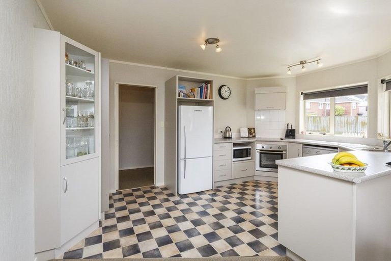 Photo of property in 2a Belfast Place, Roslyn, Palmerston North, 4414