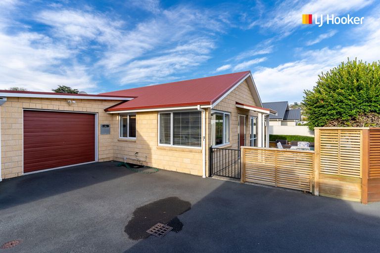 Photo of property in 12a Kennedy Street, Saint Clair, Dunedin, 9012