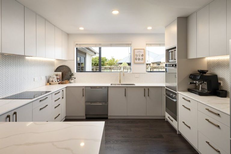 Photo of property in 9 Springswood Grove, Springlands, Blenheim, 7201