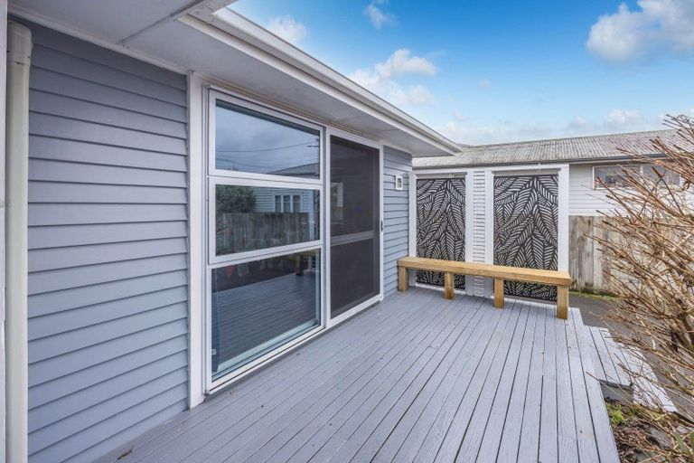 Photo of property in 21 Carrington Avenue, Hillcrest, Hamilton, 3216