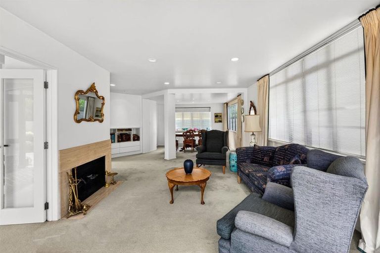 Photo of property in 12a Saltburn Road, Milford, Auckland, 0620