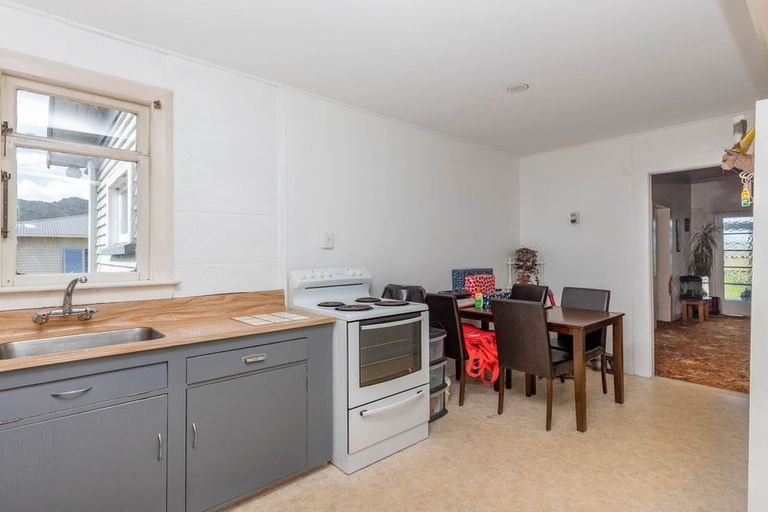 Photo of property in 17 Nelson Quay, Cobden, Greymouth, 7802