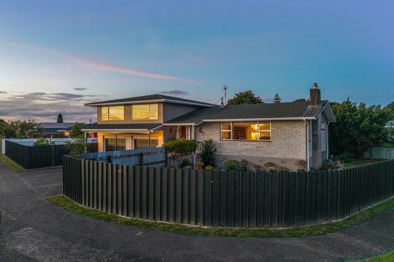 Photo of property in 635 Queen Street East, Levin, 5510