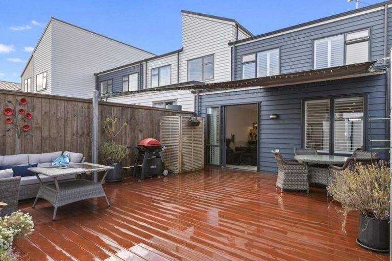 Photo of property in 8 Tuatua Road, Hobsonville, Auckland, 0616