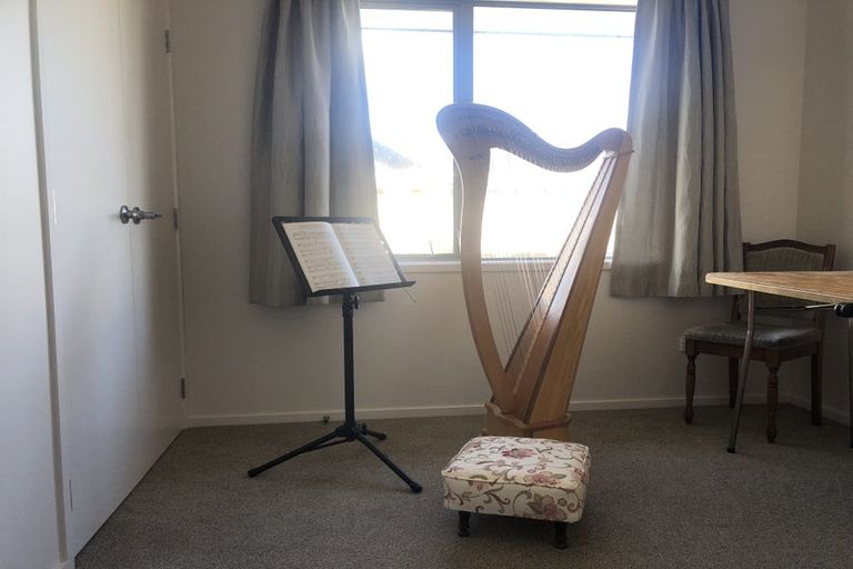 Photo of property in 6 Dunstan Avenue, Tikipunga, Whangarei, 0112