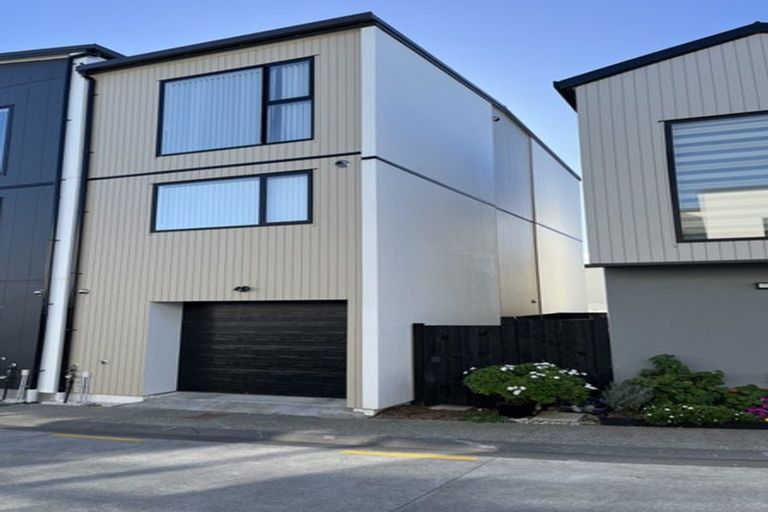 Photo of property in 29 Hinonga Loop, Silverdale, 0932