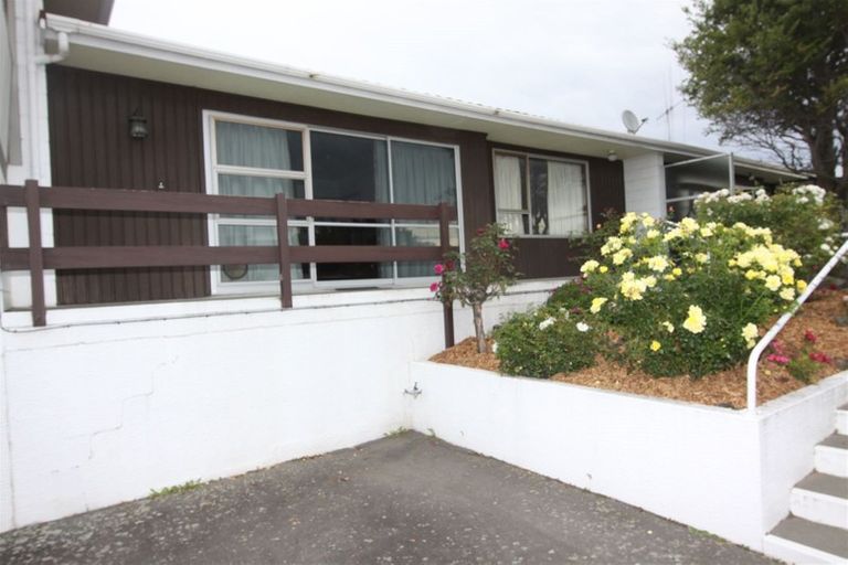 Photo of property in 2/42a Selwyn Street, Maori Hill, Timaru, 7910