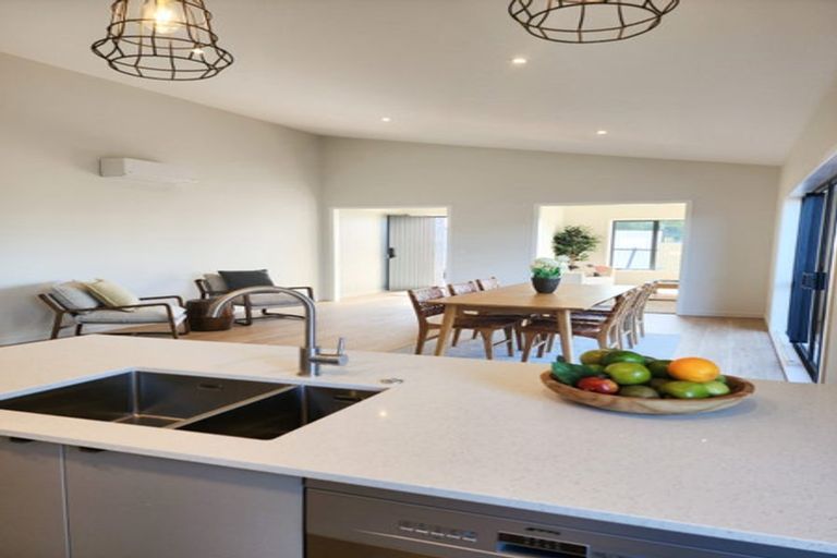 Photo of property in 17 Te Rata Boulevard, Karaka, 2124