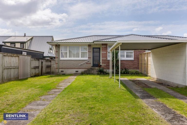 Photo of property in 33a Ngatai Road, Otumoetai, Tauranga, 3110