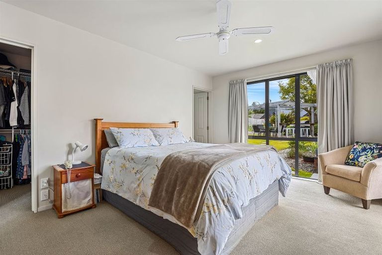 Photo of property in 6 Olivea Place, Oxford, 7430