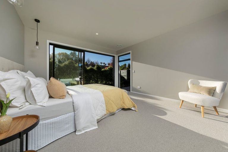Photo of property in 9 Kamana Rise, Wanaka, 9382