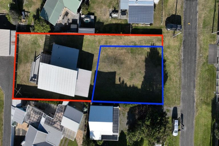 Photo of property in 13 Signal Street, Foxton Beach, Foxton, 4815