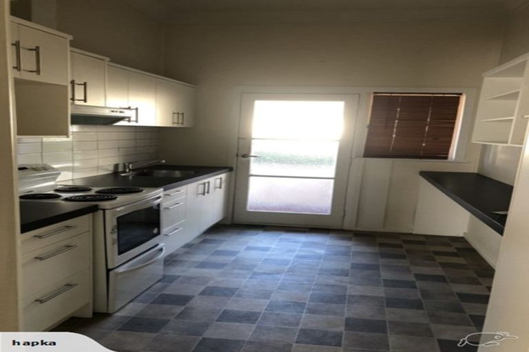 Photo of property in 708a Avenue Road West, Saint Leonards, Hastings, 4120