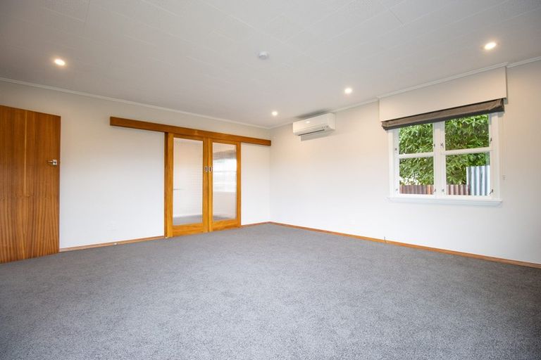 Photo of property in 100a Fitzroy Street, Terrace End, Palmerston North, 4410