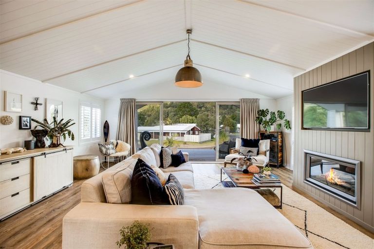 Photo of property in 8 Conqueror Rise, Pauanui, Hikuai, 3579