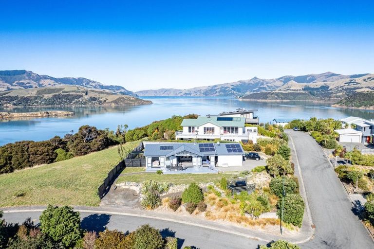 Photo of property in 13 Monarch Drive, Robinsons Bay, Akaroa, 7581