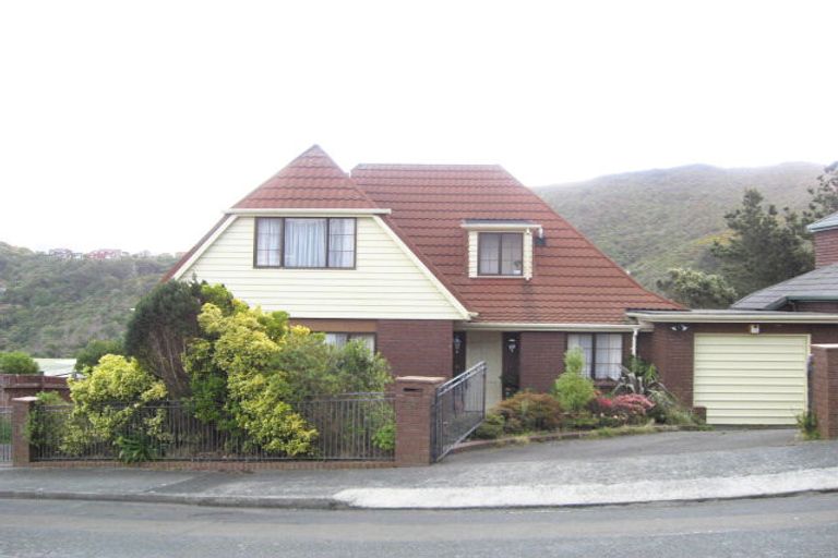 Photo of property in 57 David Crescent, Karori, Wellington, 6012