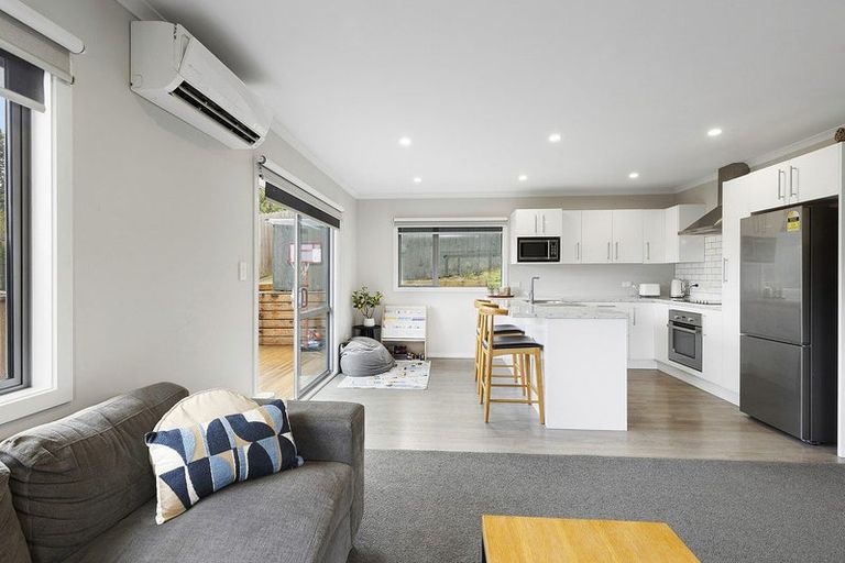 Photo of property in 17a Gloucester Street, Cannons Creek, Porirua, 5024