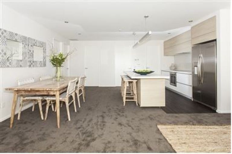 Photo of property in 4/275 Kilmore Street, Christchurch Central, Christchurch, 8011