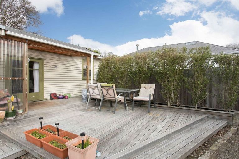 Photo of property in 94a Selwyn Street, Somerfield, Christchurch, 8024
