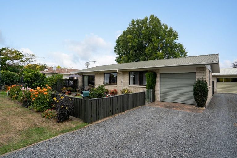 Photo of property in 60a Moore Street, Leamington, Cambridge, 3432